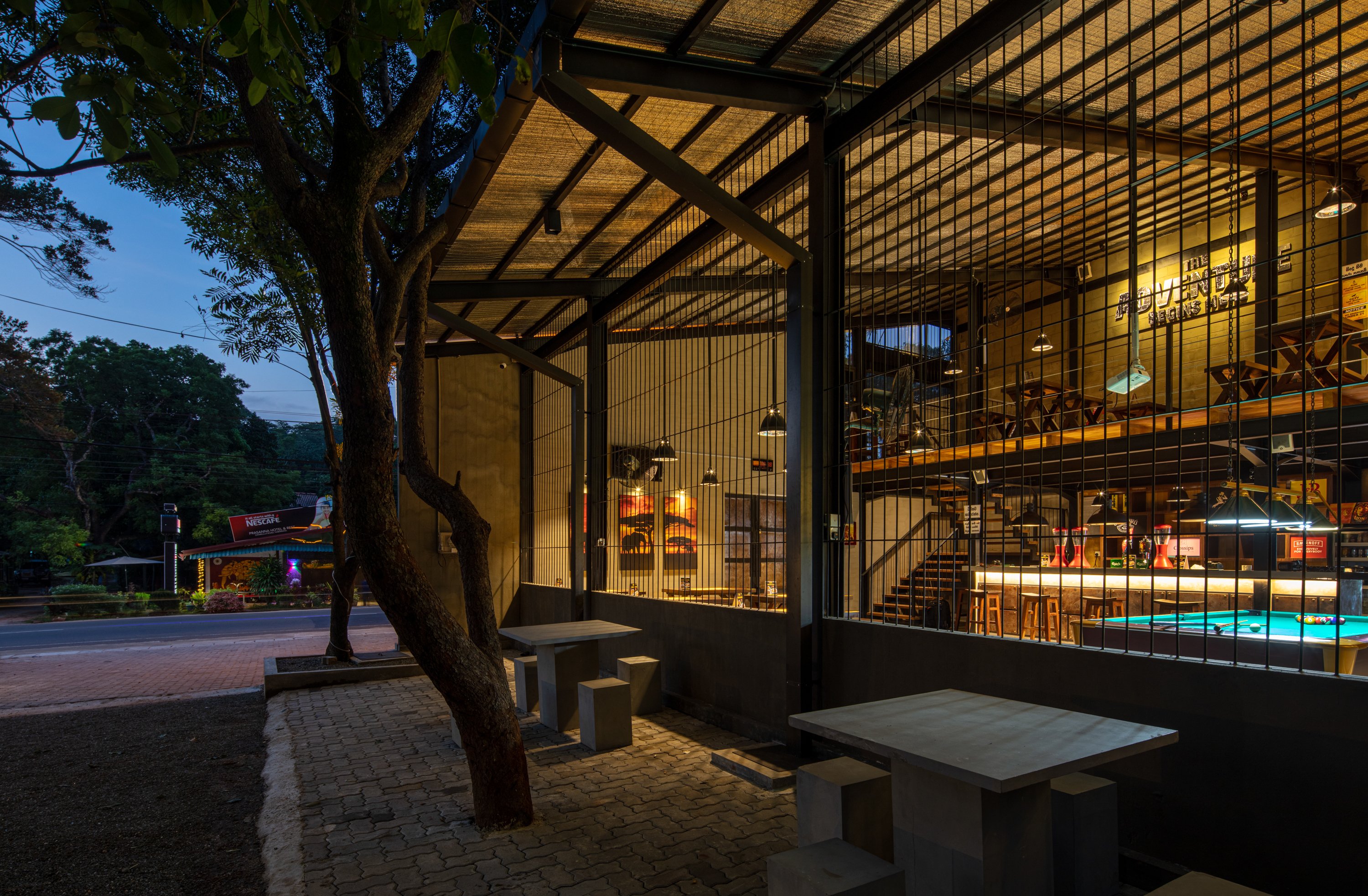 ARCHITECTURAL - RIVER HOUSE